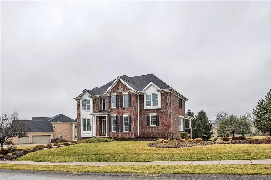 109 Oakview Dr, Cranberry, PA 16066 - #2