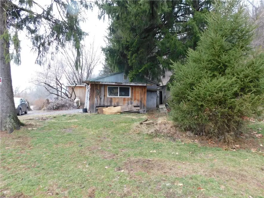 416 Midland Rd, Midland, PA 15059 - #3