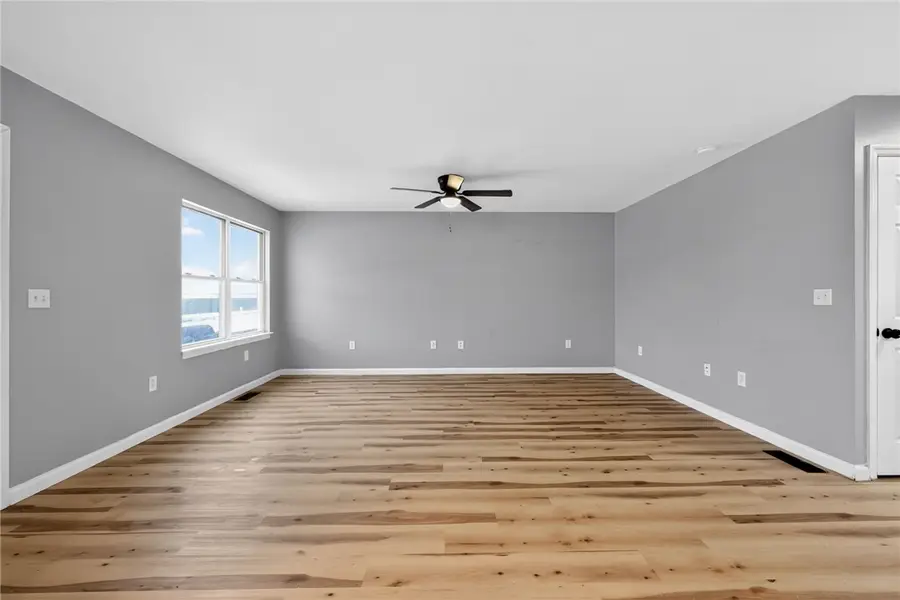 2020 Constitution Blvd, New Kensington, PA 15068 - #3