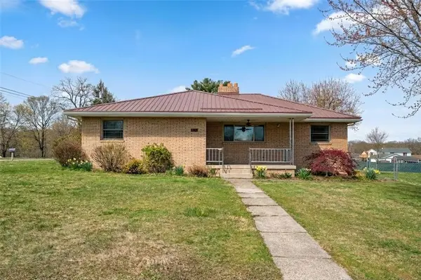 188 Zdina St, Leechburg, PA 15656