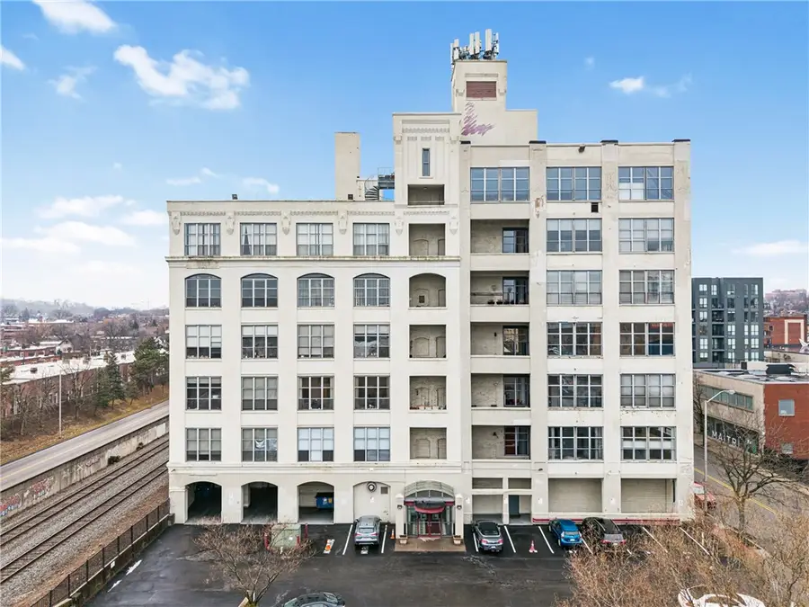 5850 Centre Ave #302, Pittsburgh, PA 15206 - #2