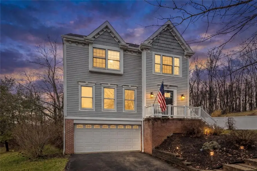 532 Brookfield Ct, Canonsburg, PA 15317 - #2