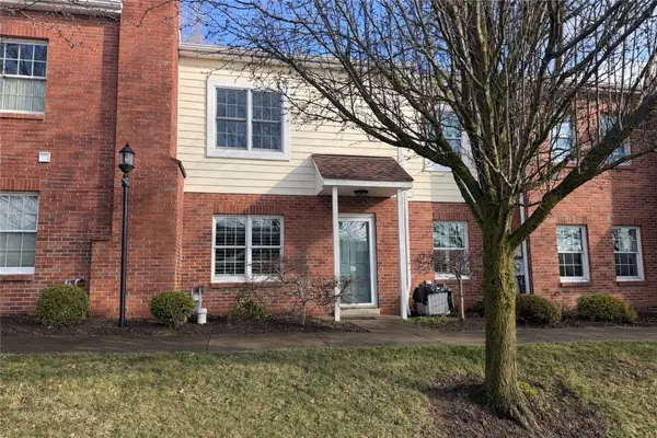 107 Boxwood Ct, Canonsburg, PA 15317