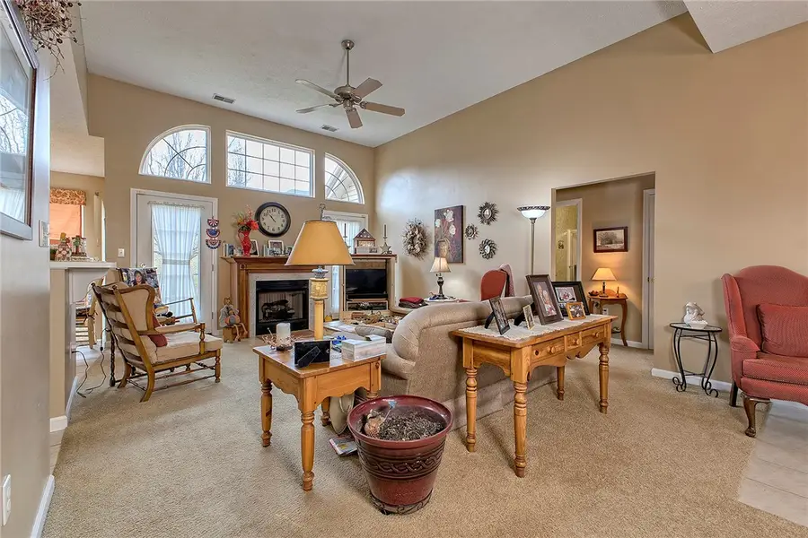 6015 Triple Crown Cir, Greensburg, PA 15601 - #3