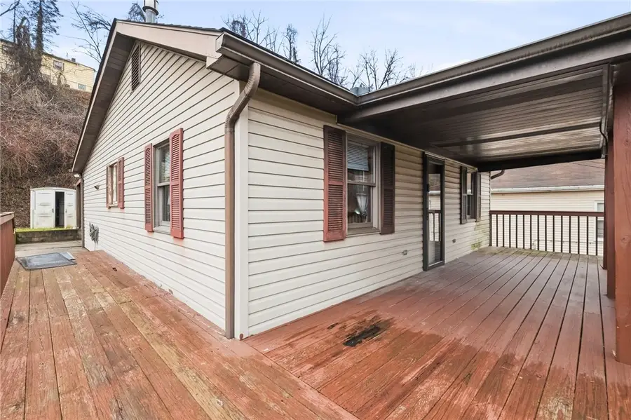 4 Grant St, Monongahela, PA 15063 - #3