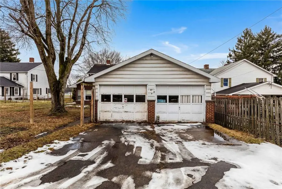 87 United Rd, Mount Pleasant, PA 15666 - #3