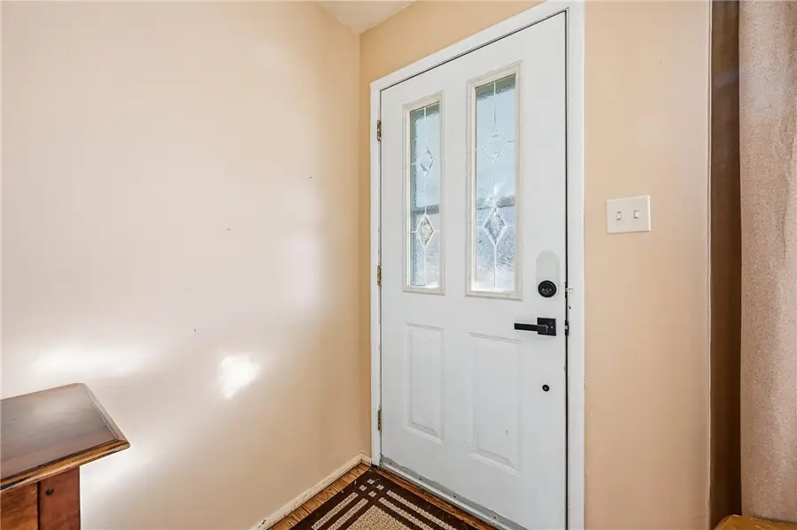 2225 Saratoga Dr, Hermitage, PA 16148 - #3