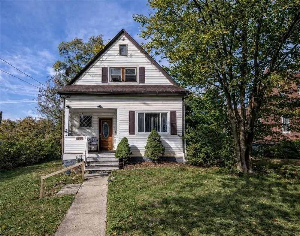 1328 Lettie Hill St, Beechview, PA 15216 - #1