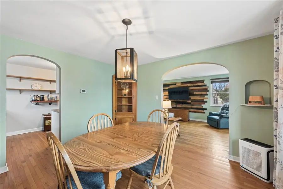 2039 Outlook Dr, Verona, PA 15147 - #3