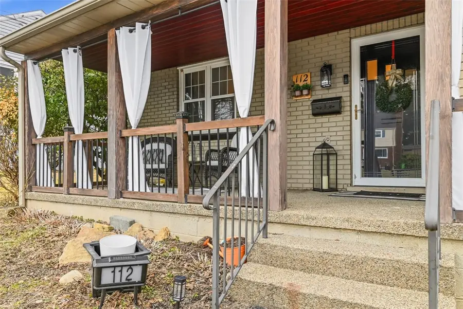 112 Kenmont Ave, New Kensington, PA 15068 - #3