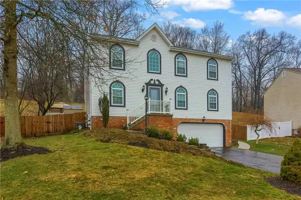 420 Blue Ridge Drive, Moon Twp, PA 15108