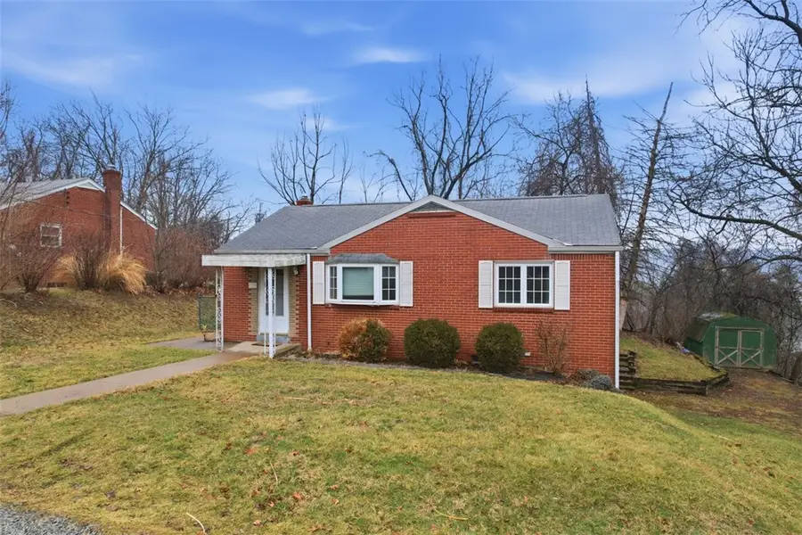 726 Rodney St, Crescent, PA 15046 - #2