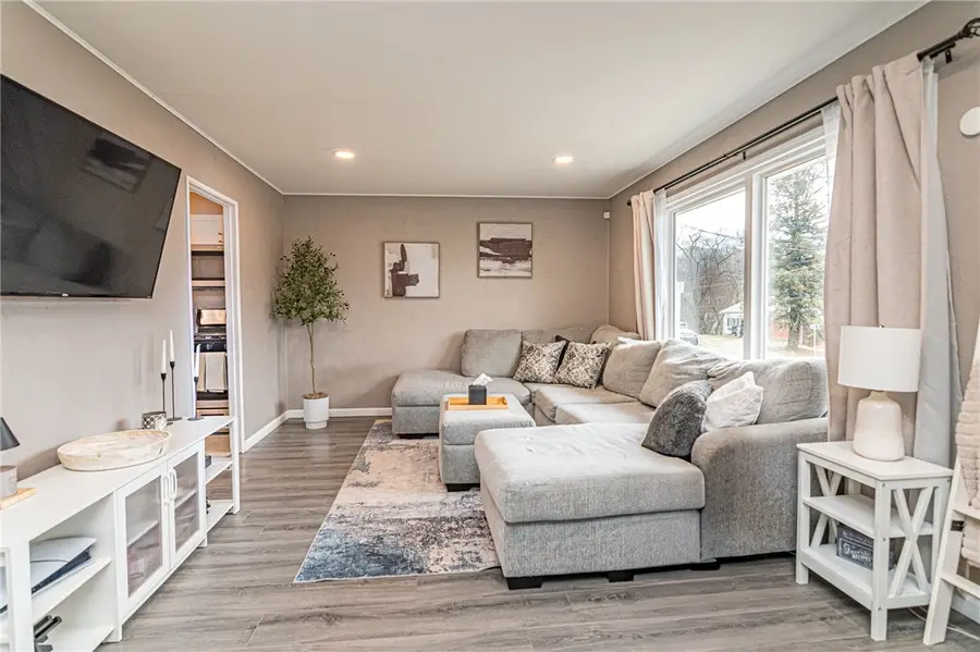 602 Springdale Dr, Penn Hills, PA 15235 - #3