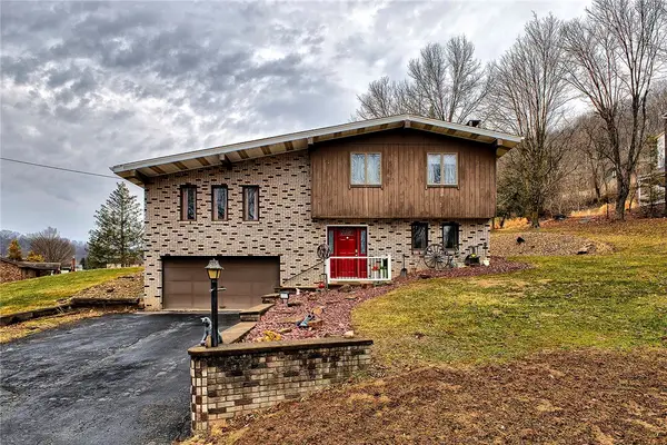 13669 Turner Valley Rd, Irwin, PA 15642