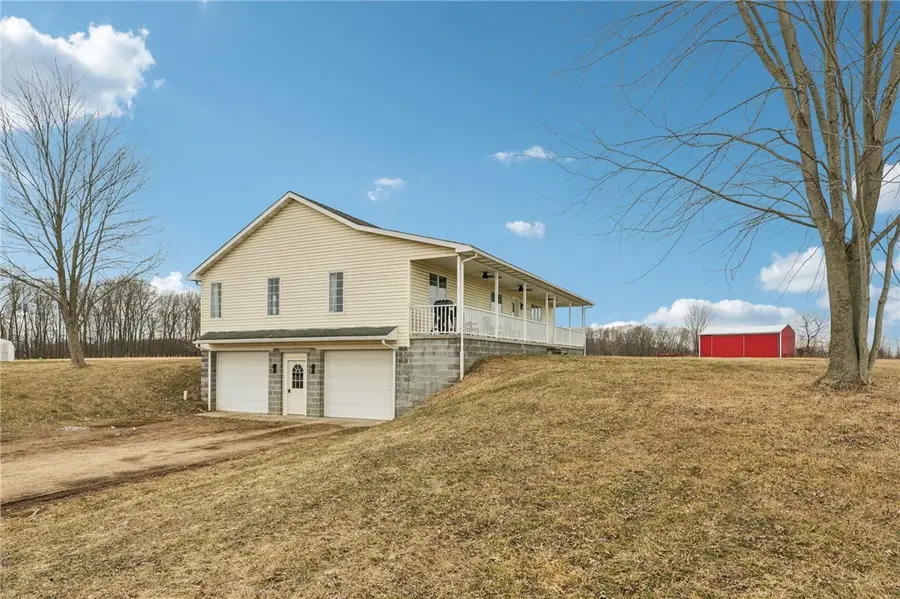 785 Cameron Rd, New Castle, PA 16101 - #3