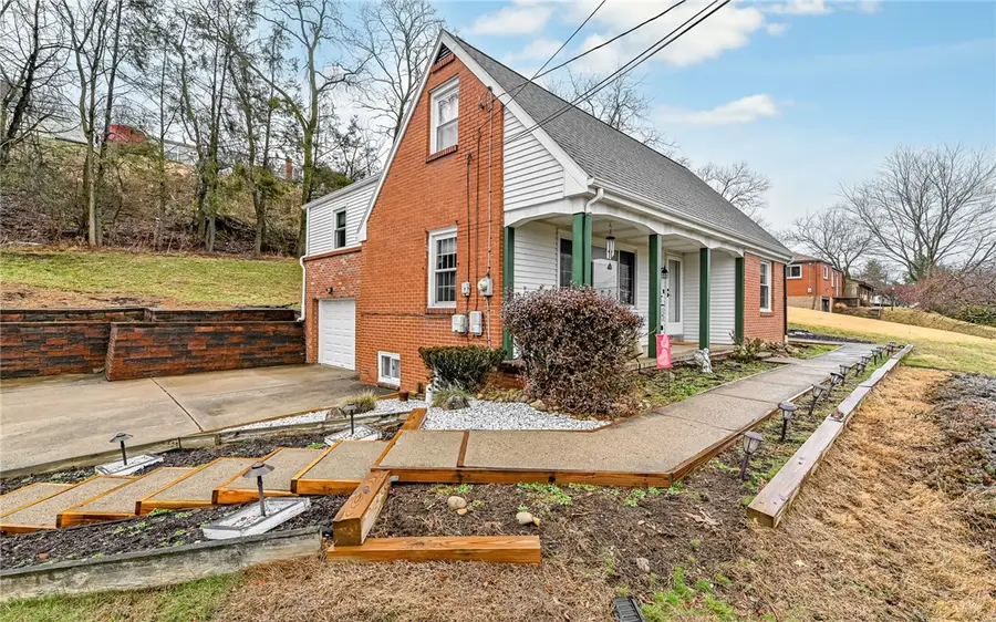 808 Forest Ave., Pittsburgh, PA 15209 - #2