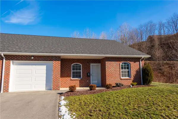 201 Adia Lane #15, Lower Burrell, PA 15068