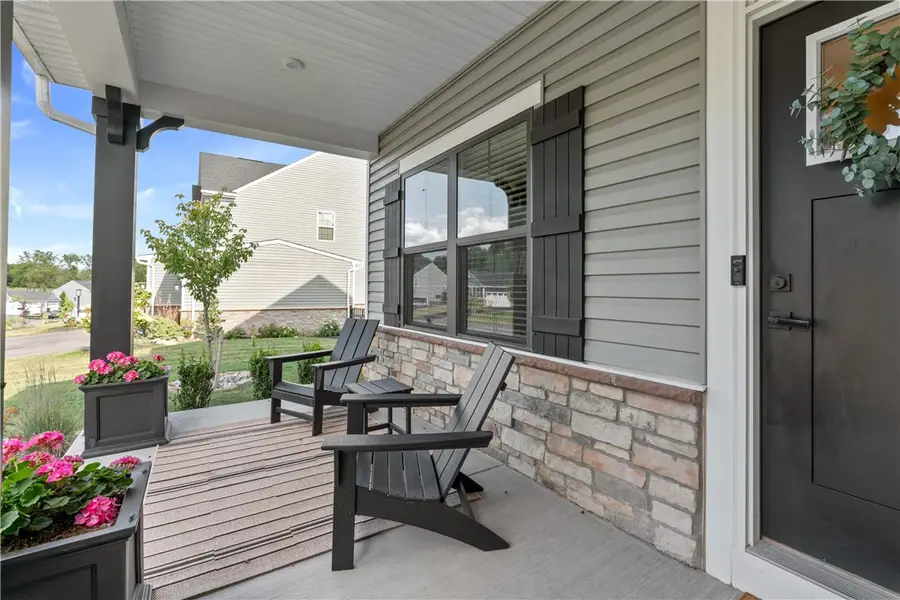 1043 Wedgewood Dr, Jeannette, PA 15644 - #3