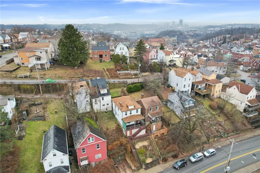 746 Greenfield Ave, Pittsburgh, PA 15207 - #2