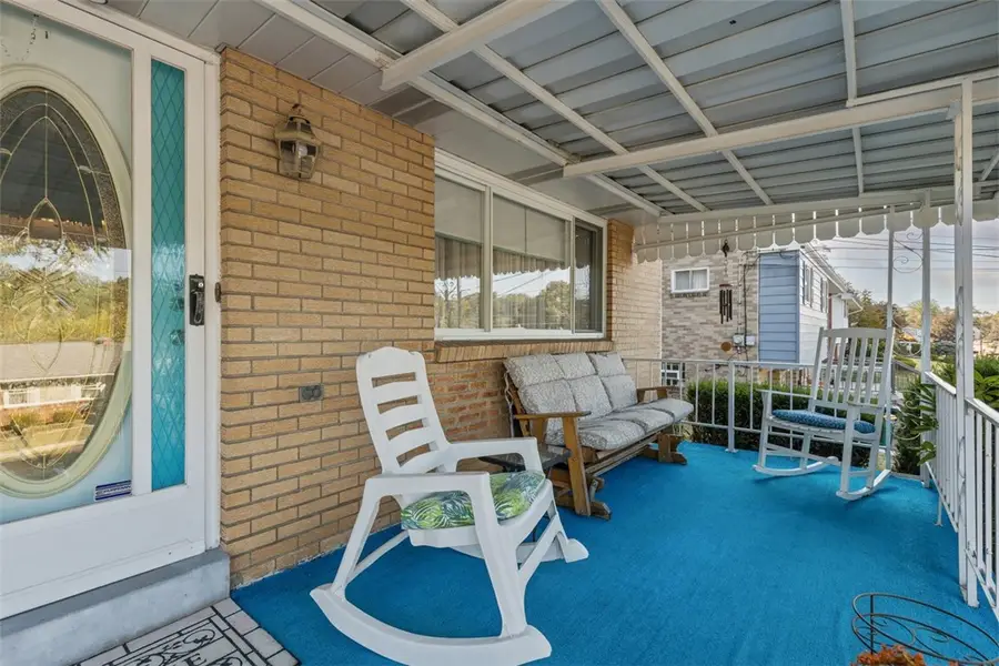 142 Donmor Drive, Pittsburgh, PA 15237 - #2