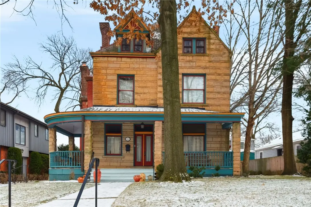 4916 Wallingford St, Pittsburgh, PA 15213 - #1