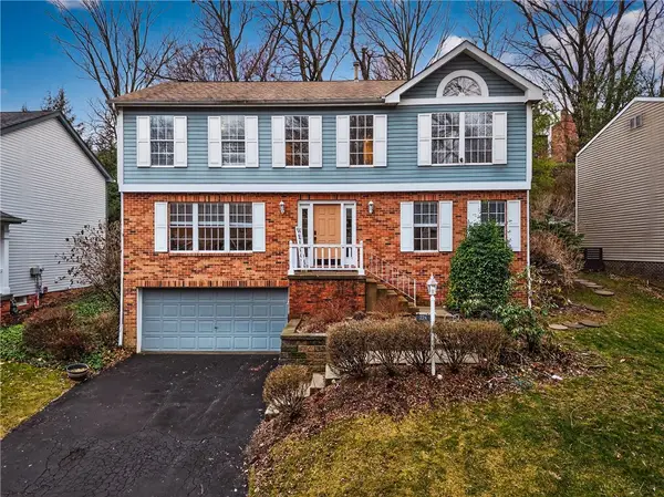 224 Valley Park Dr, Pittsburgh, PA 15216