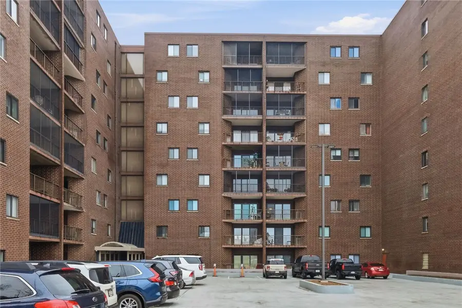 5600 Munhall Road #202, Pittsburgh, PA 15217 - #2