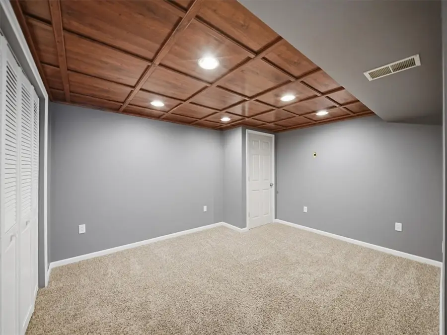 2755 Drake Ct, Gibsonia, PA 15044 - #3