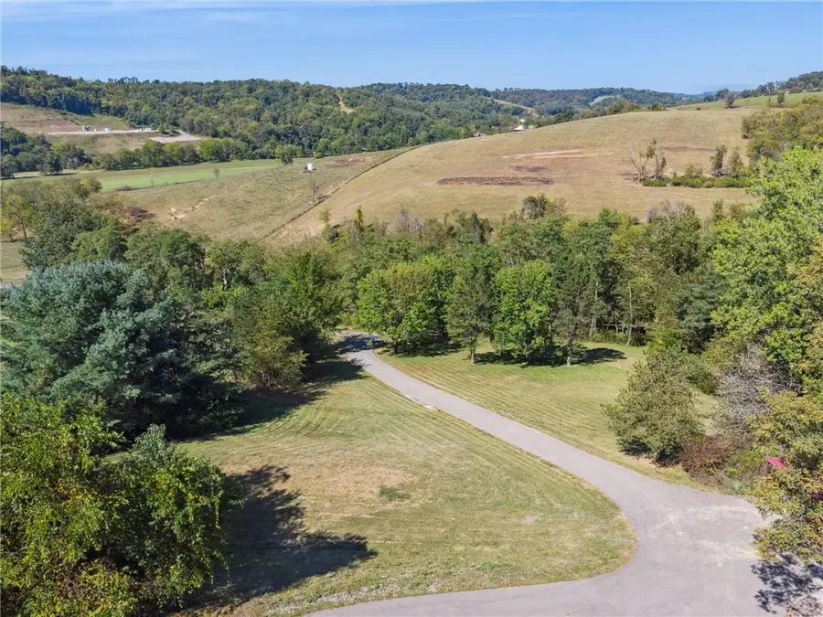 50 Potato Run Rd, Washington, PA 15301 - #2