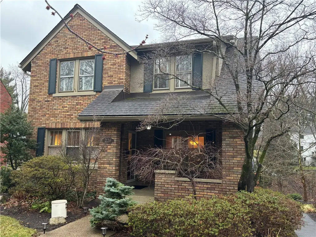 226 Park Entrance Drive, Pittsburgh, PA 15228 - #1