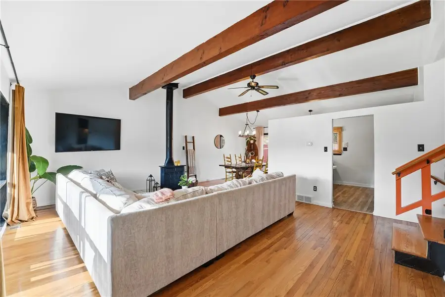 2878 Old Plank Rd, New Castle, PA 16105 - #2