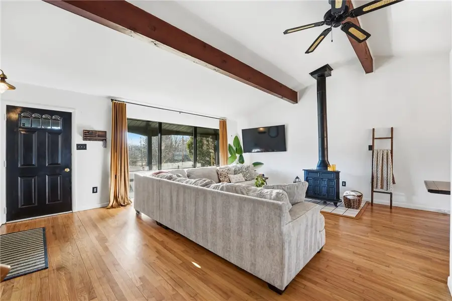 2878 Old Plank Rd, New Castle, PA 16105 - #3