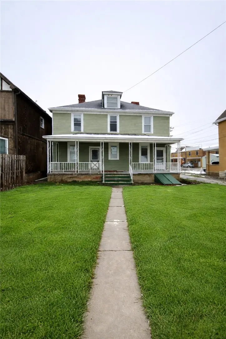 6 Pine St, Natrona Heights, PA 15065 - #2