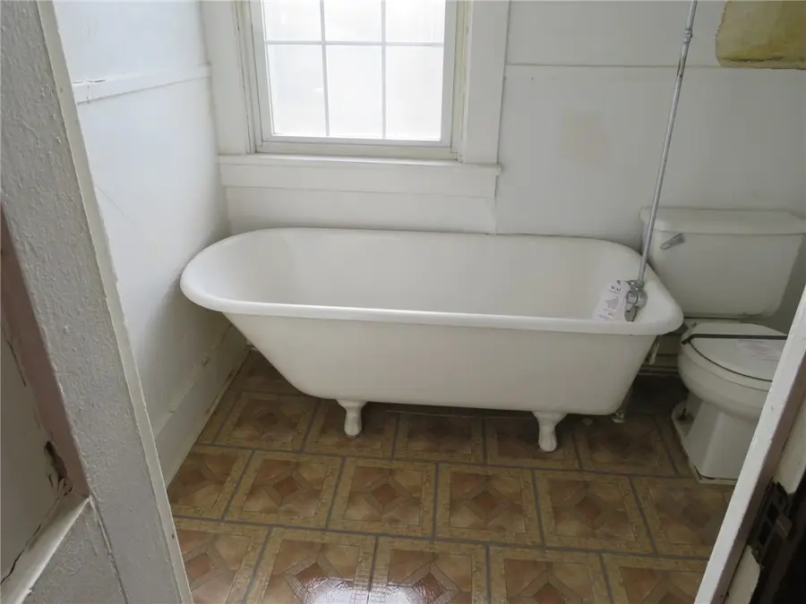 407 Linnview Ave, Pittsburgh, PA 15210 - #3