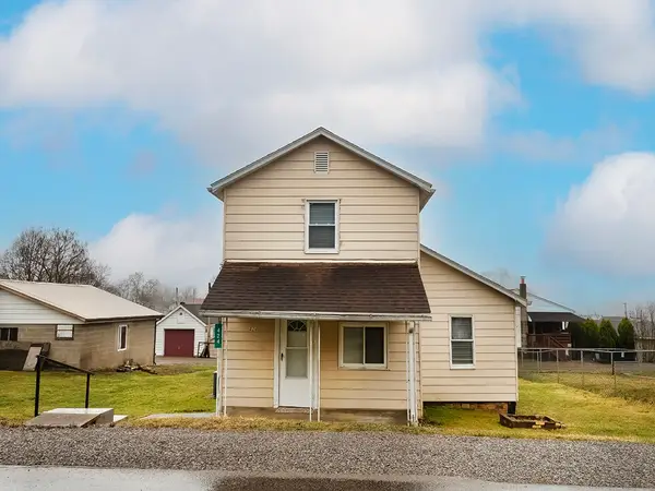 424 2nd Ave, Cadogan Twp, PA 16212