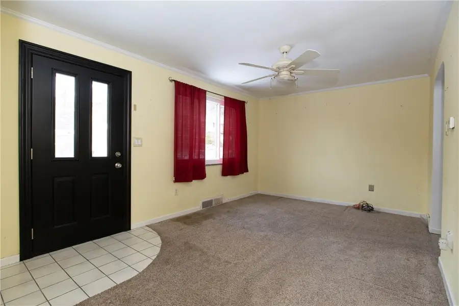 110 Idaway Dr, Pittsburgh, PA 15237 - #2