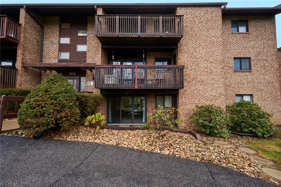 1205 Dutilh #4, Cranberry, PA 16066 - #2