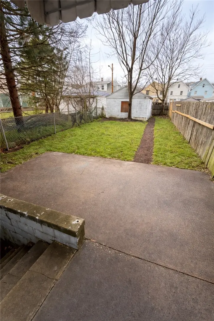 1631 3rd Ave, New Kensington, PA 15068 - #3