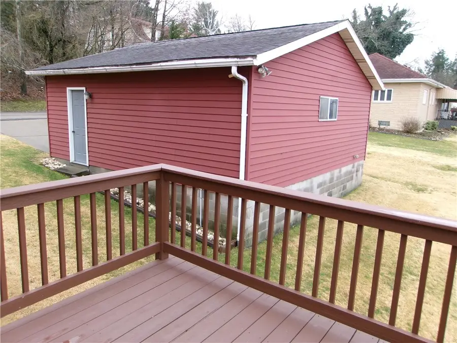 208 Woodward Ave, Brownsville, PA 15417 - #3