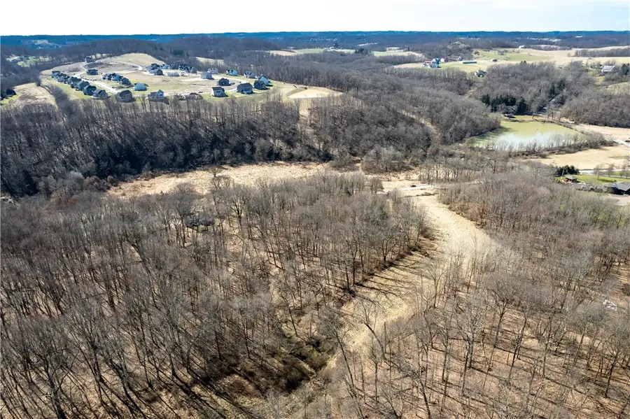 250 Mcfann Rd, Valencia, PA 16059 - #3