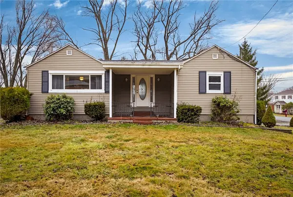 2061 Hulton Rd, Verona, PA 15147