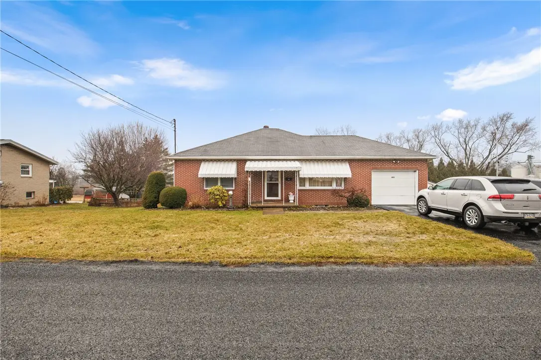 403 Rebecca St, Somerset, PA 15501 - #1