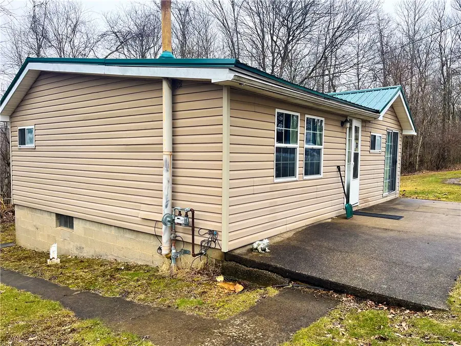 162 Camp Rd, Cowansville, PA 16218 - #2