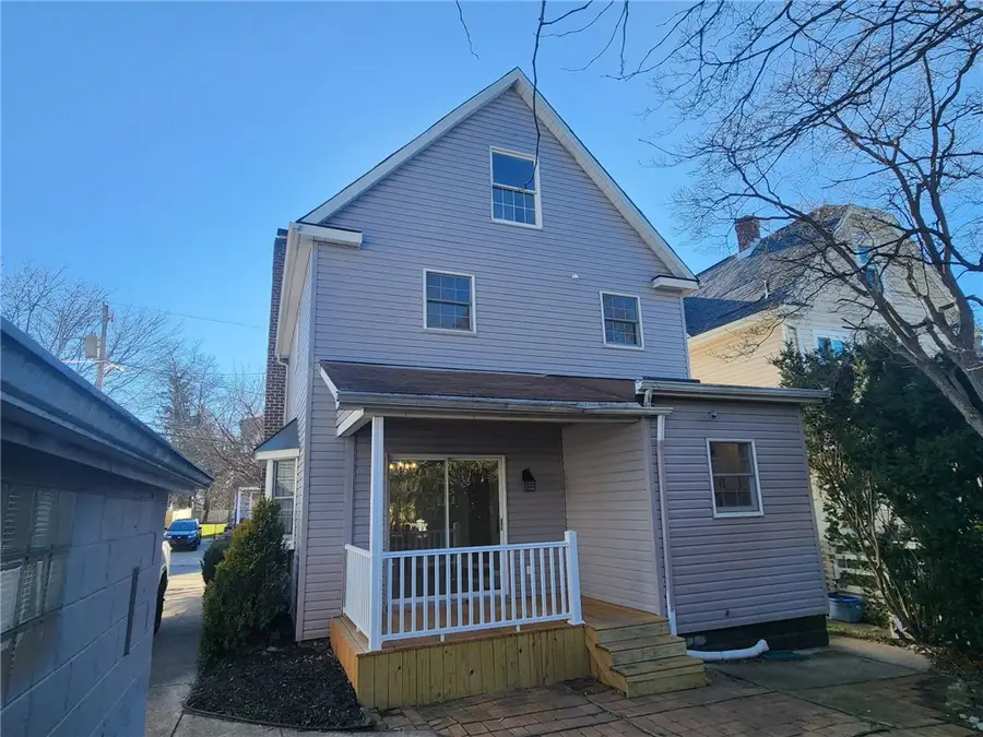 1112 Montana Ave, Natrona Heights, PA 15065 - #3