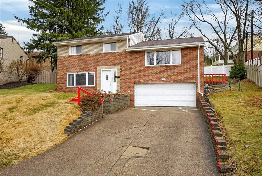 5217 Broadlea Dr, Pittsburgh, PA 15236 - #2