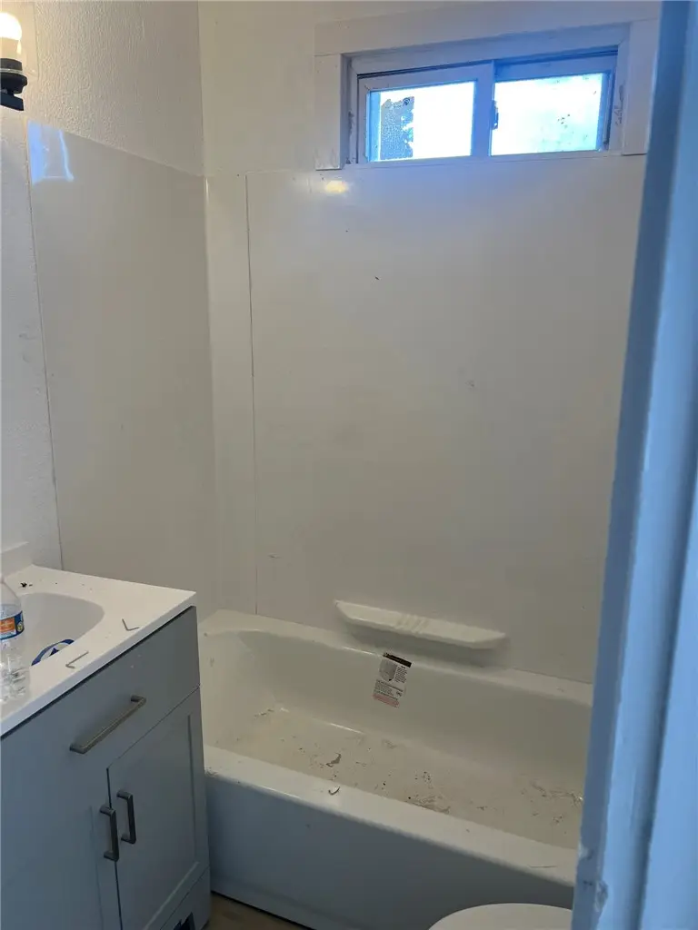 1928 Dartmore St, Pittsburgh, PA 15210 - #3