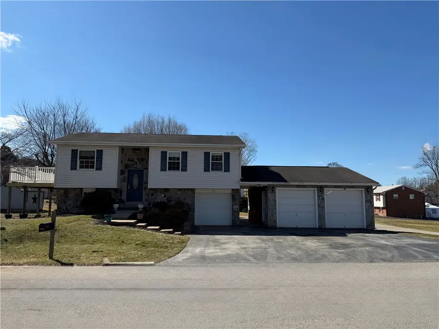 32 Evans Ave, Blairsville, PA 15717 - #3