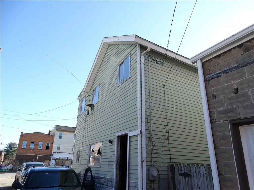 113 Clay Way, McKees Rocks, PA 15136 - #1