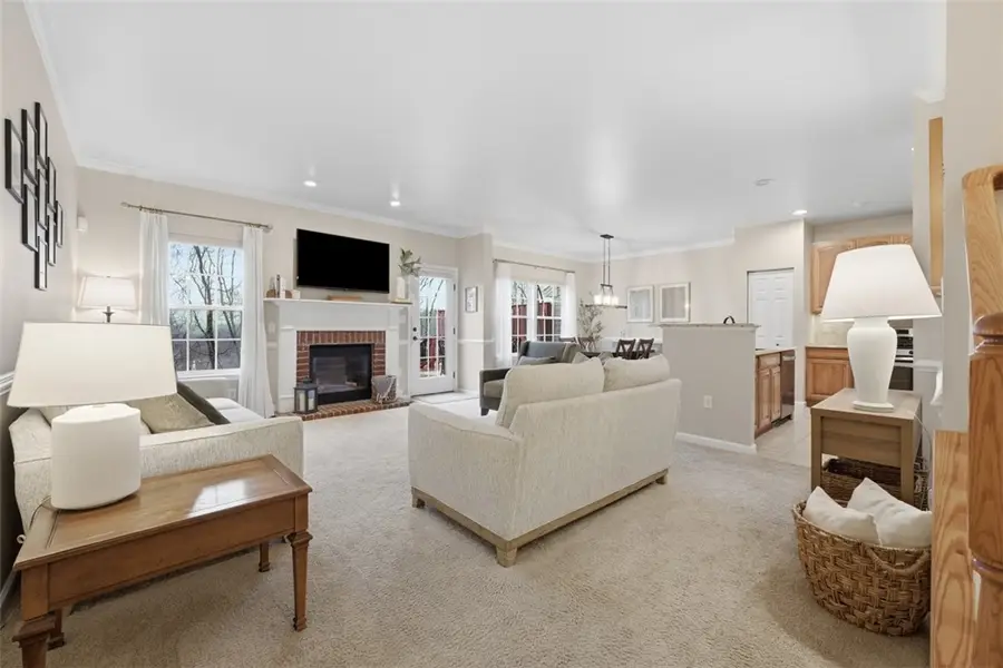 250 Corey Dr, Gibsonia, PA 15044 - #3