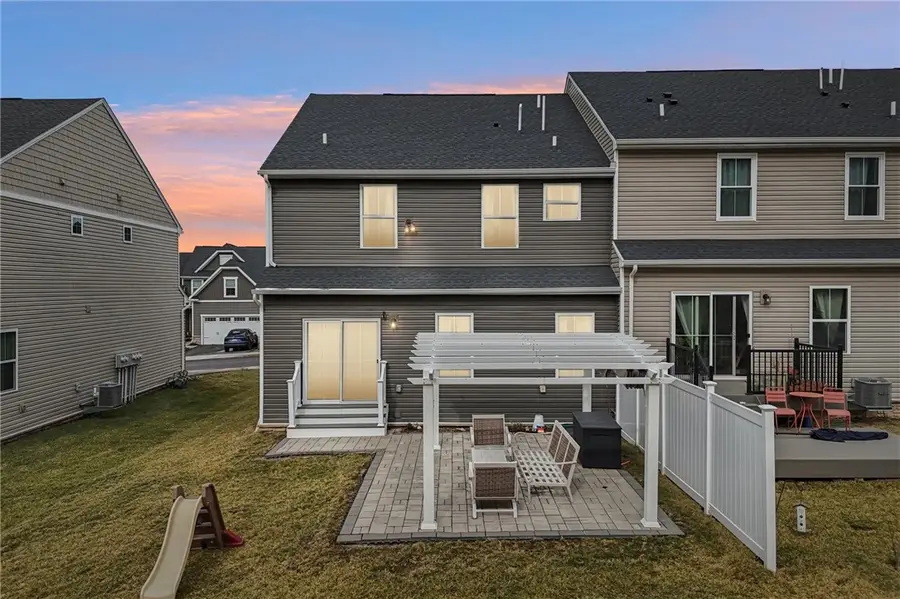 168 Dana Dr, Sewickley, PA 15143 - #3